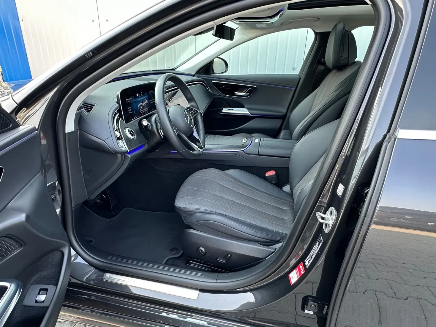 E 200 Autom AVANTGARDE 9G-TR PANORAMA KEYLESS-GO