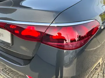 E 200 Autom AVANTGARDE 9G-TR PANORAMA KEYLESS-GO