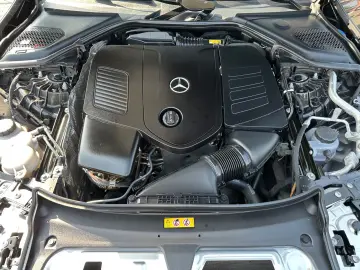 E 200 Autom AVANTGARDE 9G-TR PANORAMA KEYLESS-GO