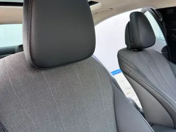 E 200 Autom AVANTGARDE 9G-TR PANORAMA KEYLESS-GO