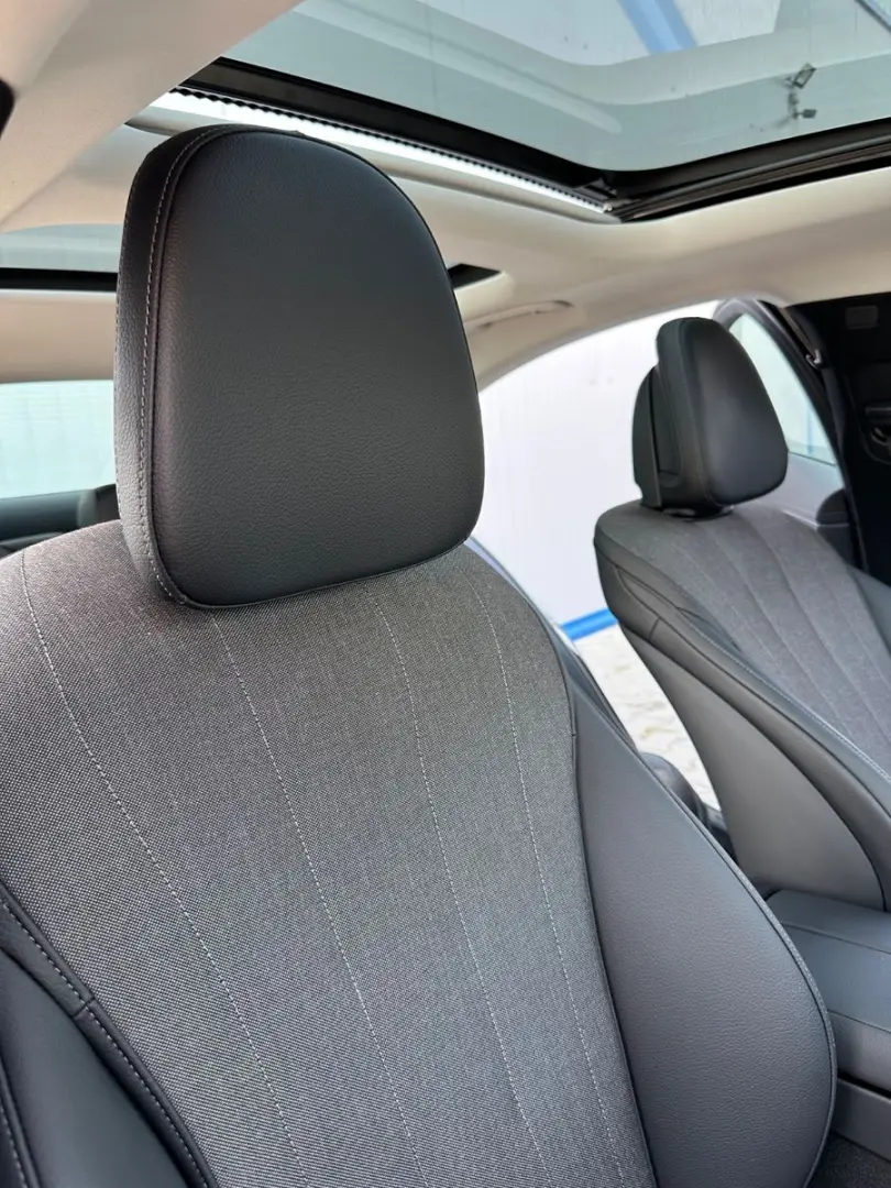 E 200 Autom AVANTGARDE 9G-TR PANORAMA KEYLESS-GO