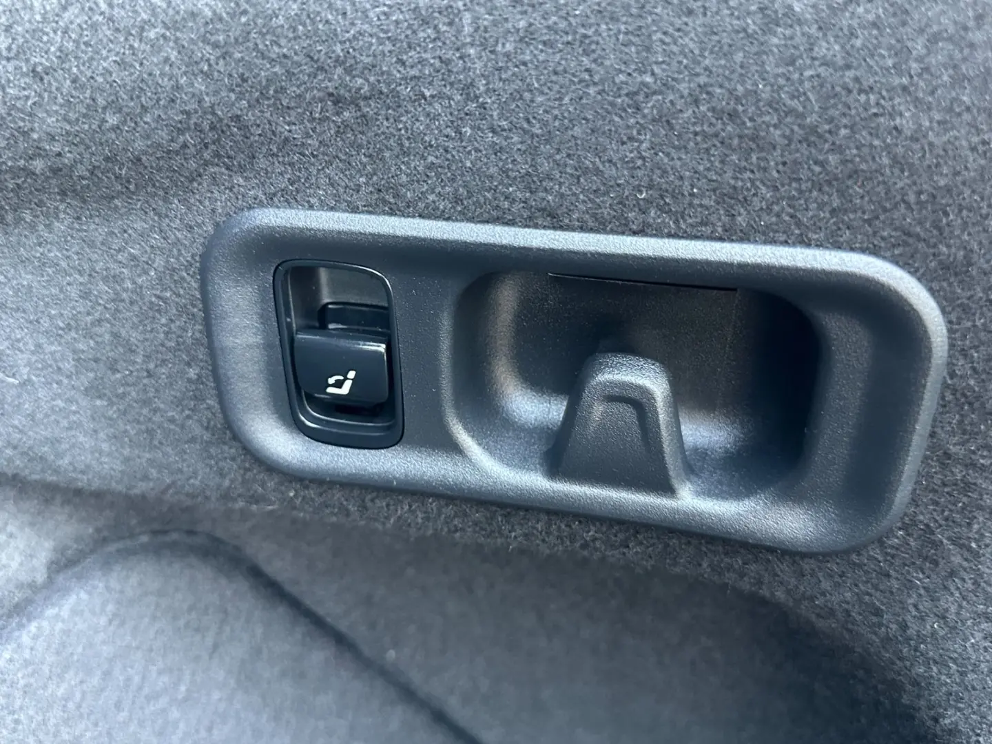 E 200 Autom AVANTGARDE 9G-TR PANORAMA KEYLESS-GO