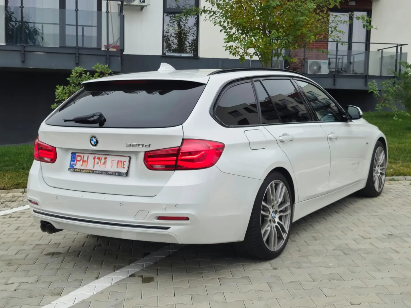 BMW 320D Sportline Facelift interior M