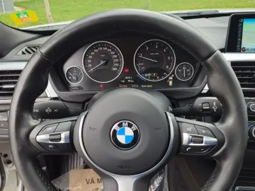 BMW 320D Sportline Facelift interior M