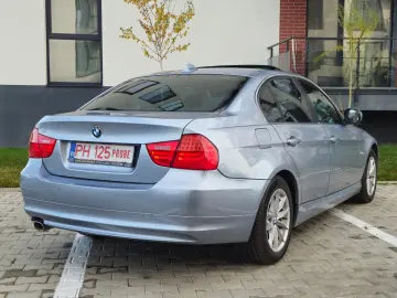 BMW Seria 318D E90 2011 Business Line