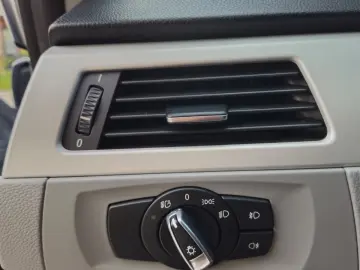 BMW Seria 318D E90 2011 Business Line