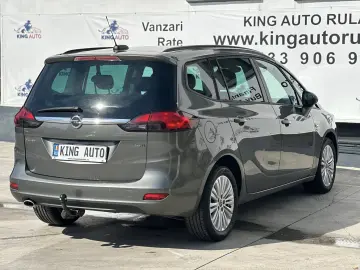 Opel   Zafira Tourer 2.0 CDTI Active