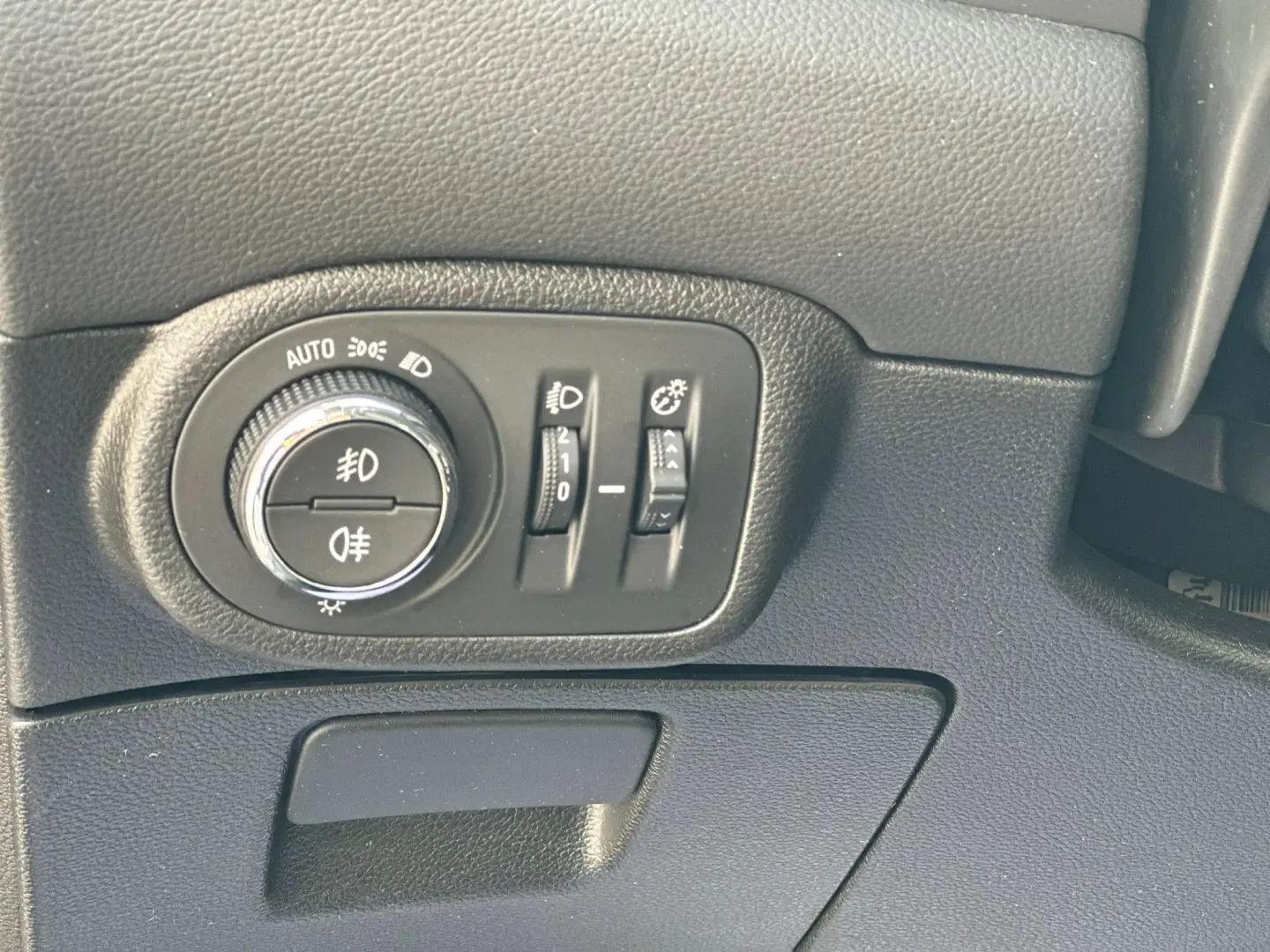 Opel   Zafira Tourer 2.0 CDTI Active