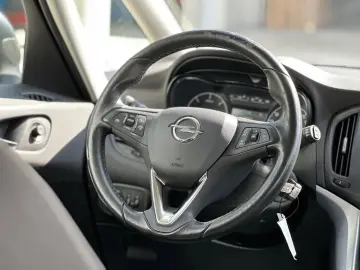 Opel   Zafira Tourer 2.0 CDTI Active