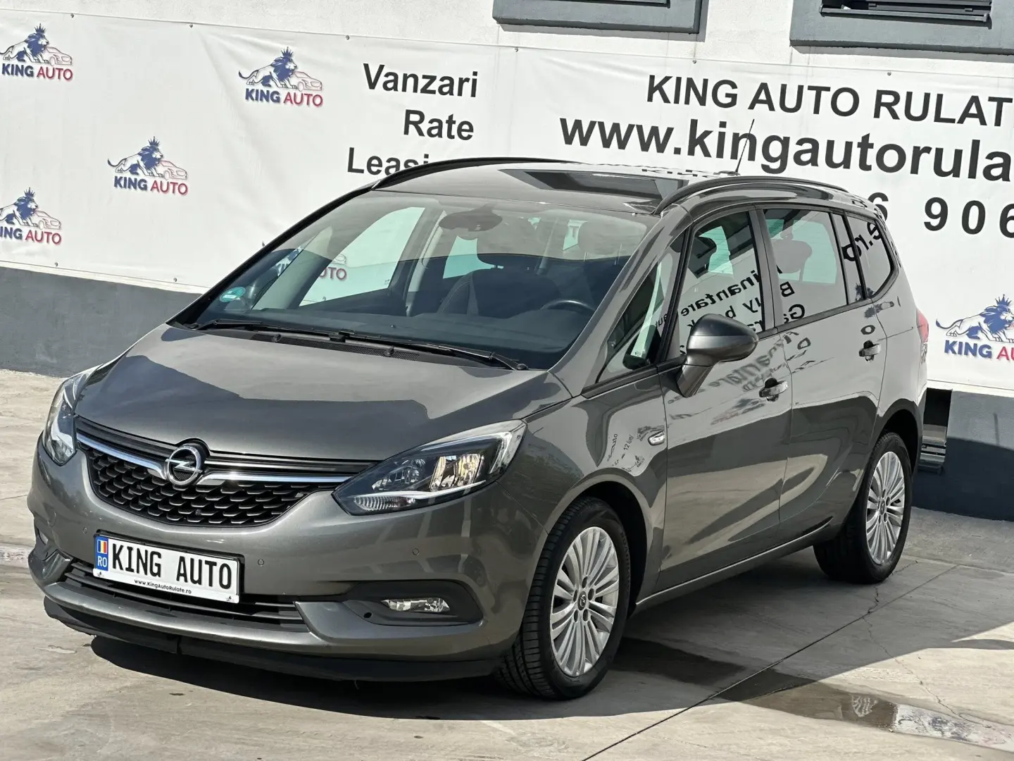 Opel   Zafira Tourer 2.0 CDTI Active
