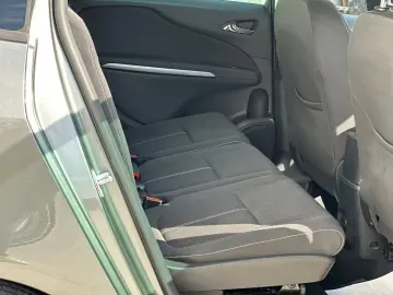 Opel   Zafira Tourer 2.0 CDTI Active