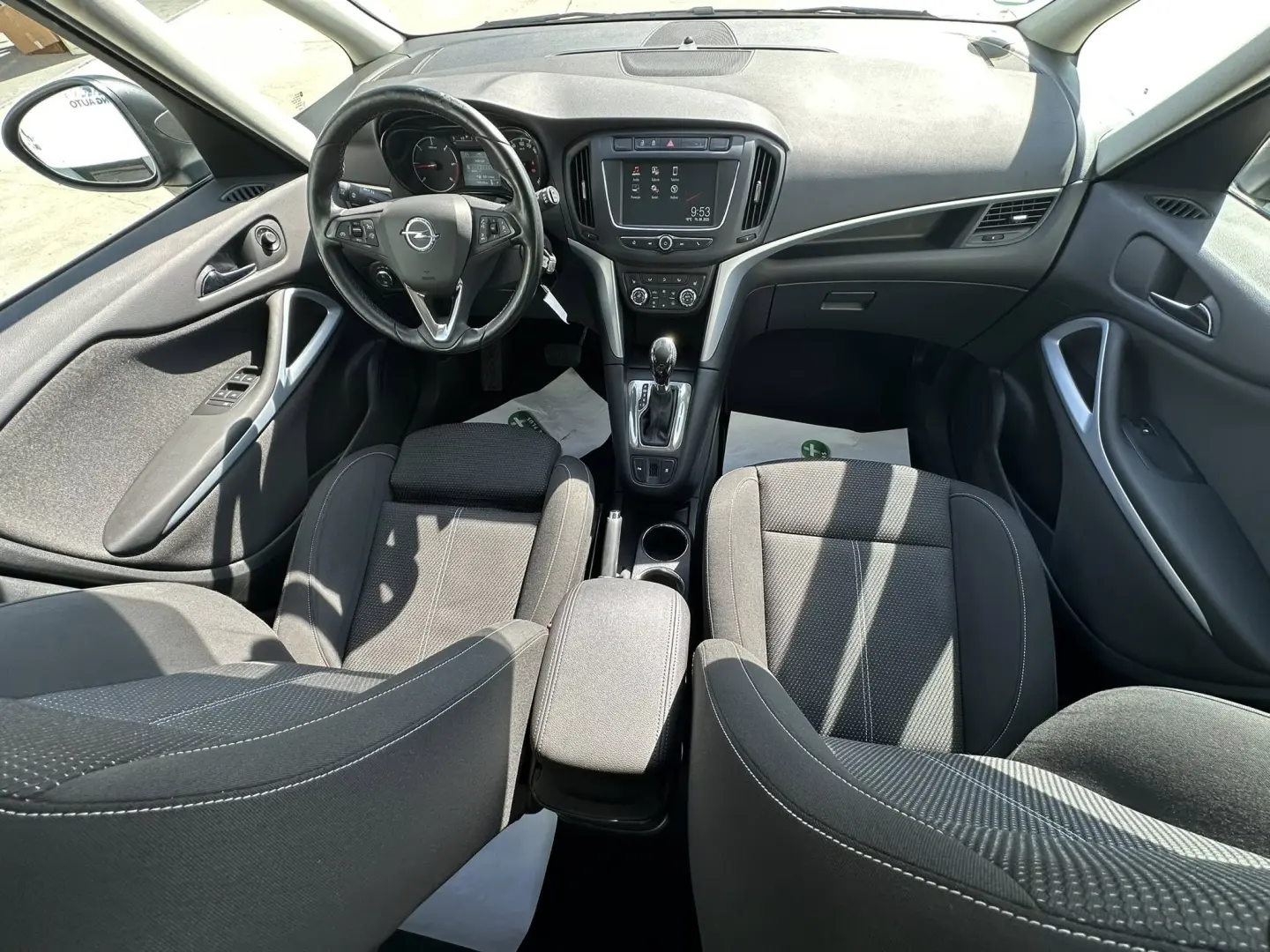 Opel   Zafira Tourer 2.0 CDTI Active