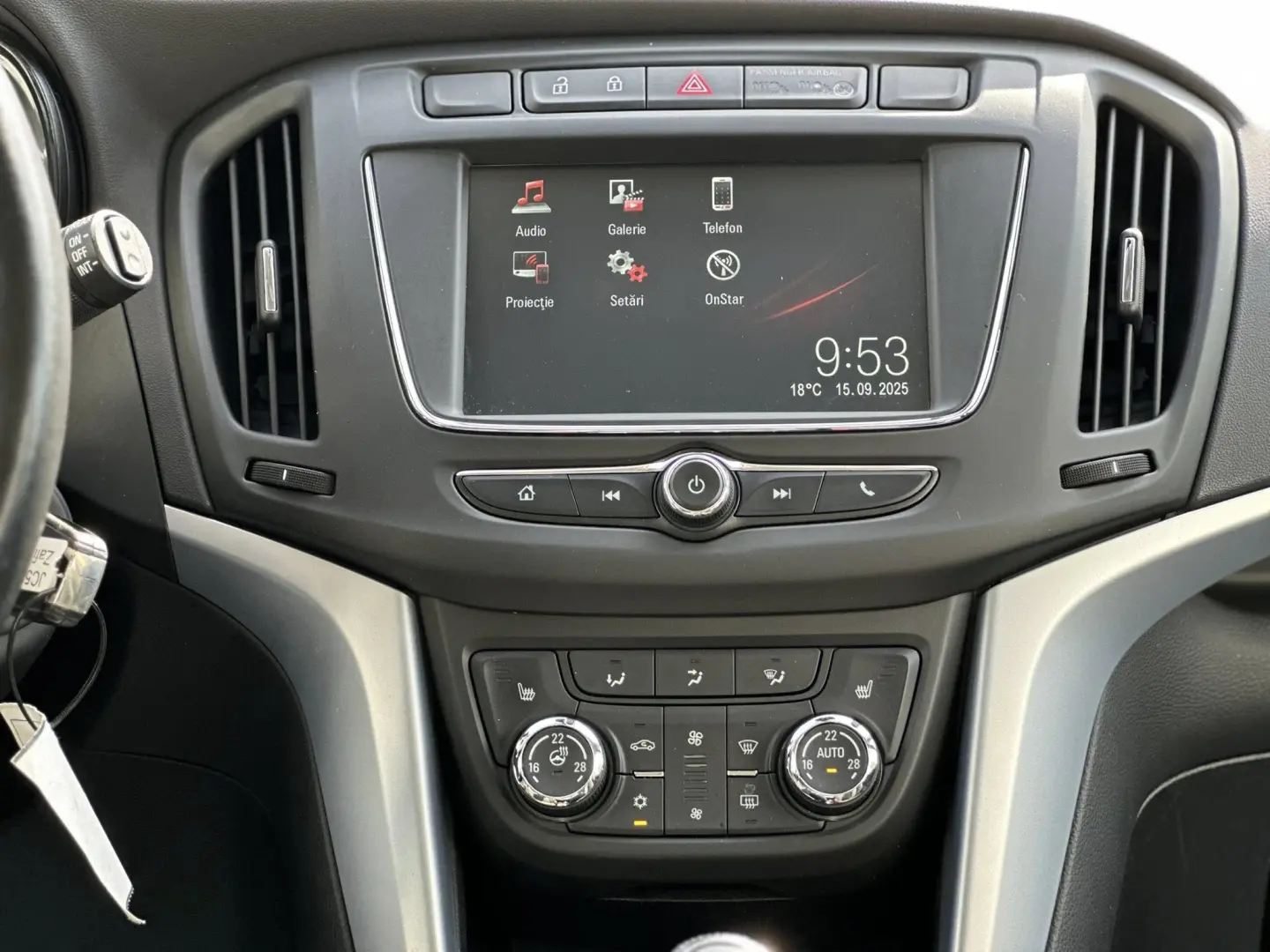 Opel   Zafira Tourer 2.0 CDTI Active