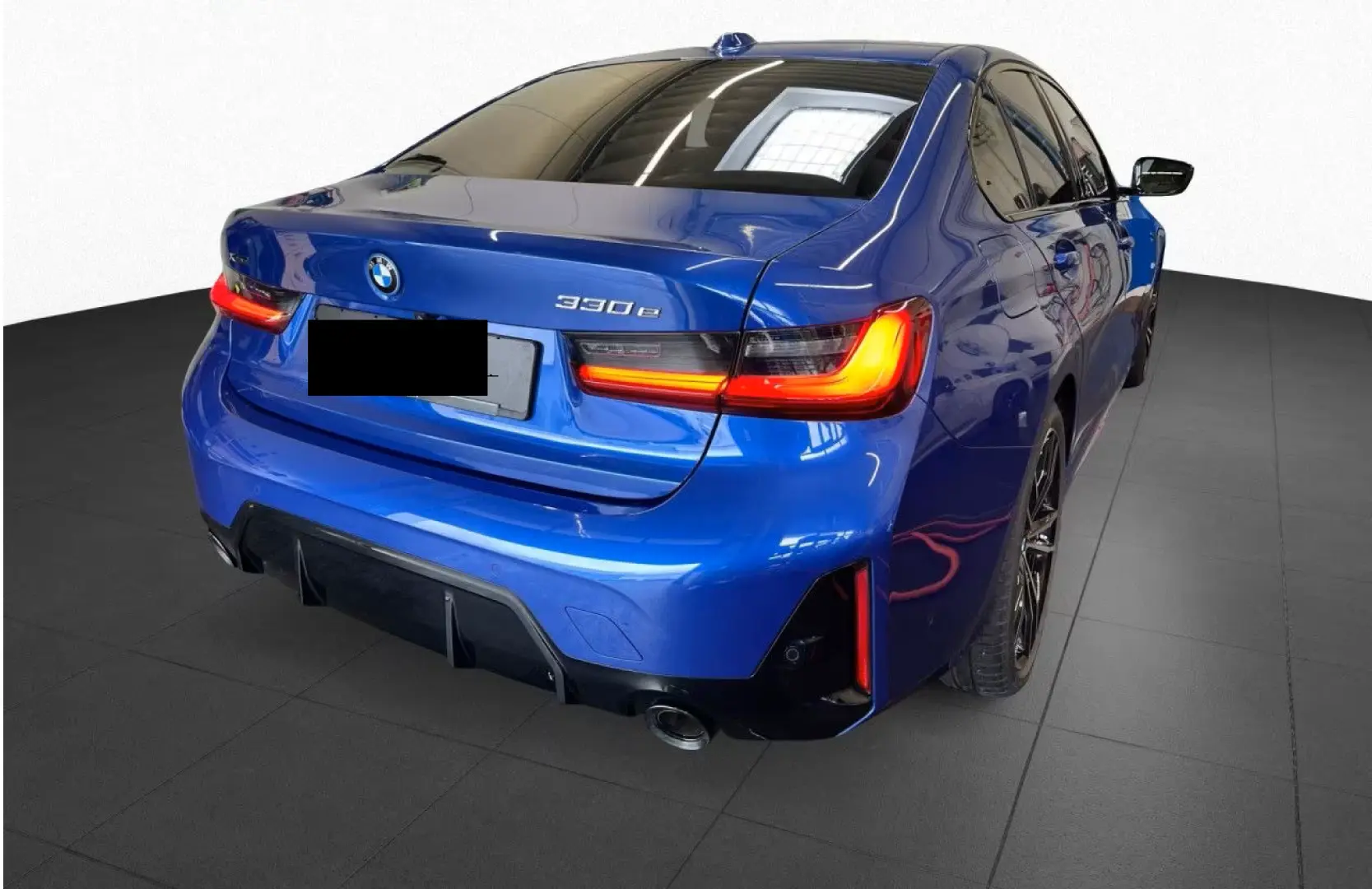 330e xDri M Sport DAProf PA H K LCProf HUD 19LM