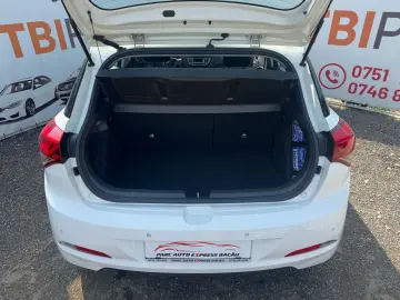 HYUNDAI I20 1.4 YES!