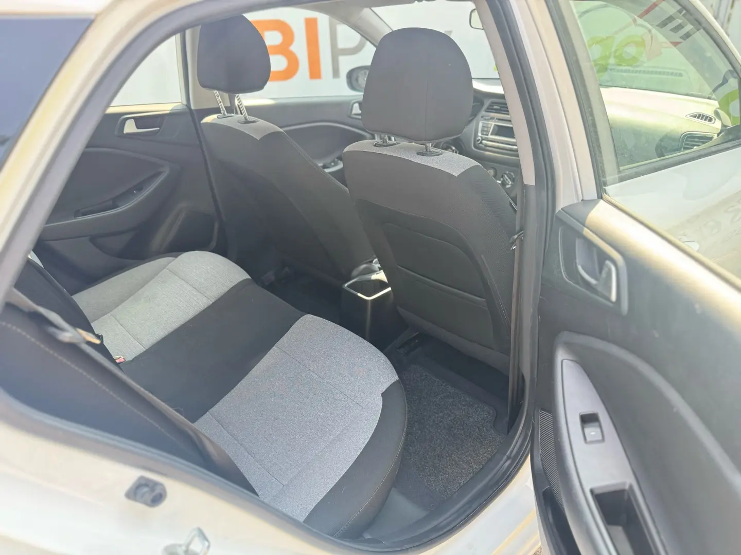 HYUNDAI I20 1.4 YES!