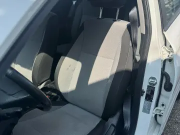 HYUNDAI I20 1.4 YES!