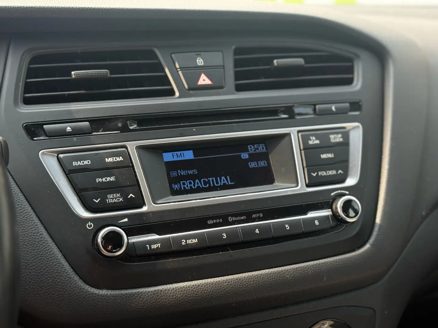 HYUNDAI I20 1.4 YES!