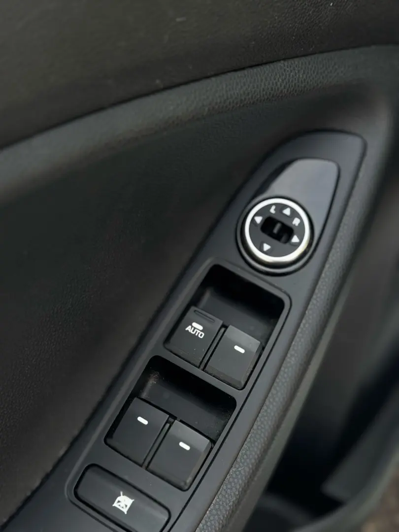 HYUNDAI I20 1.4 YES!