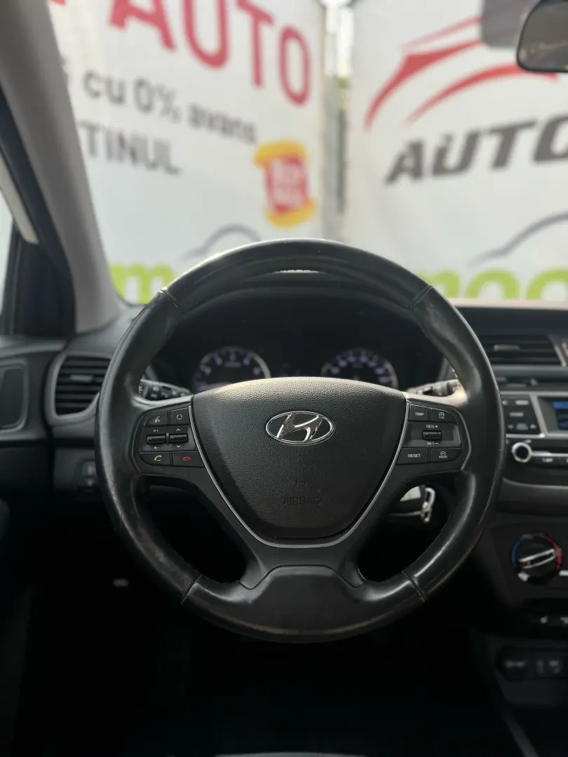 HYUNDAI I20 1.4 YES!