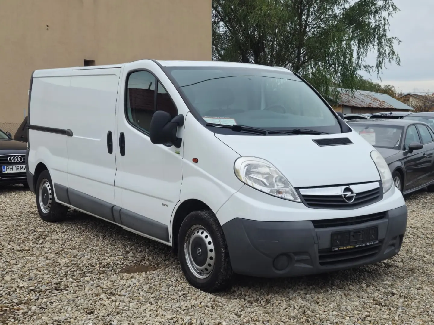 Opel Vivaro L2H1