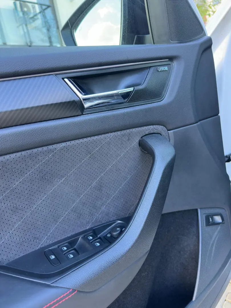 SKODA KODIAQ 2019 VRS  2.0TDI 4X4 Business