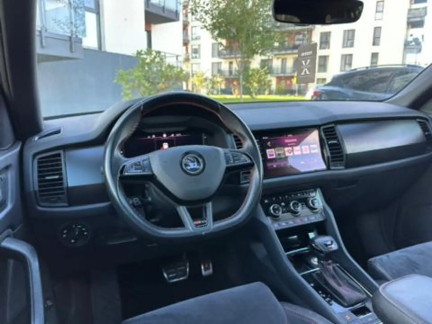 SKODA KODIAQ 2019 VRS  2.0TDI 4X4 Business