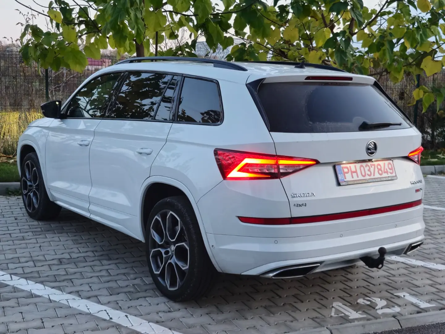 SKODA KODIAQ 2019 VRS  2.0TDI 4X4 Business