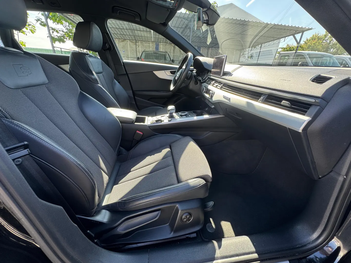 Audi A4 Avant 45 TDI quattro tiptronic sport