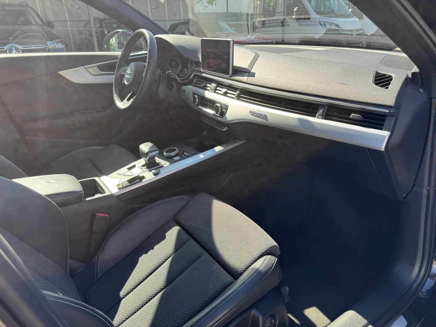 Audi A4 Avant 45 TDI quattro tiptronic sport