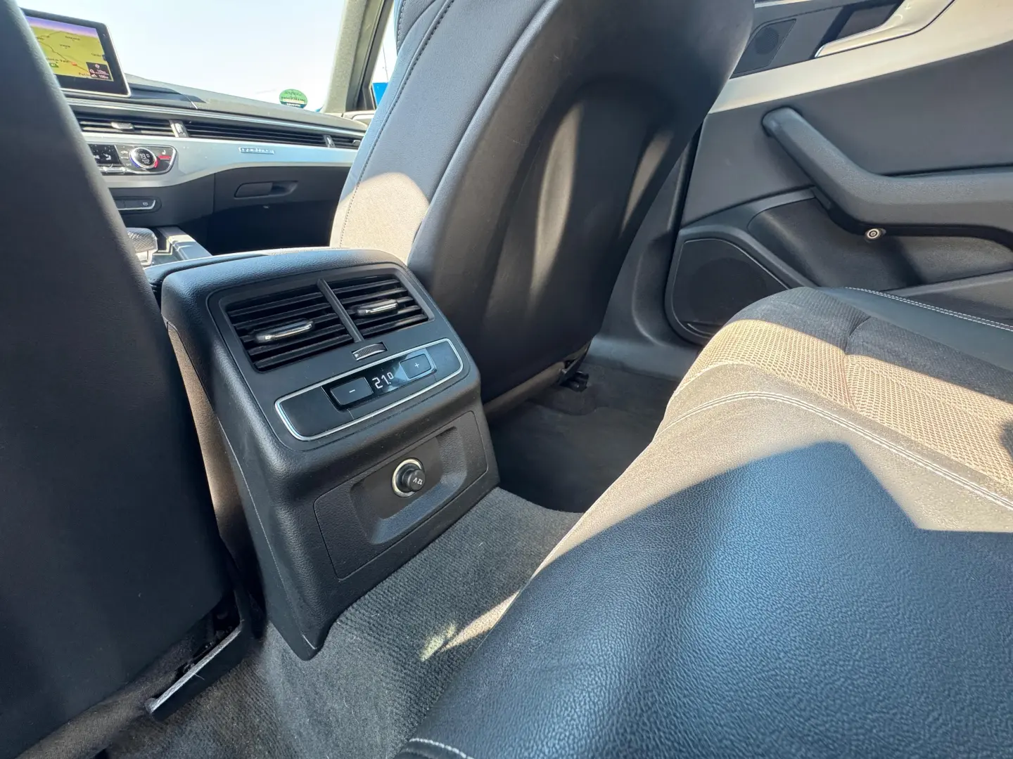 Audi A4 Avant 45 TDI quattro tiptronic sport