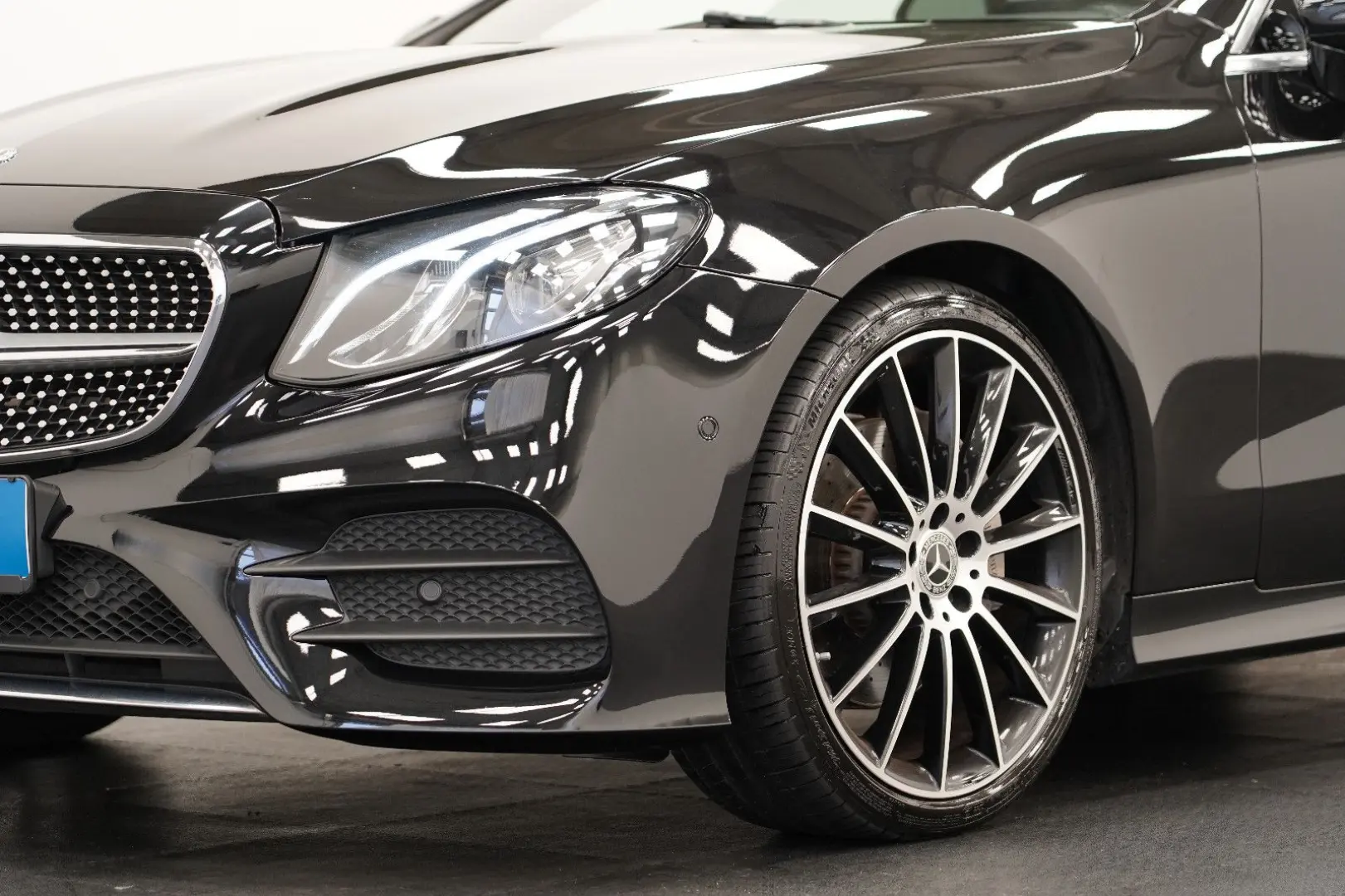 E200 Coupe AMG Line PANO Burmester Kamera MOPF