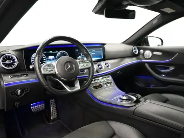 E200 Coupe AMG Line PANO Burmester Kamera MOPF