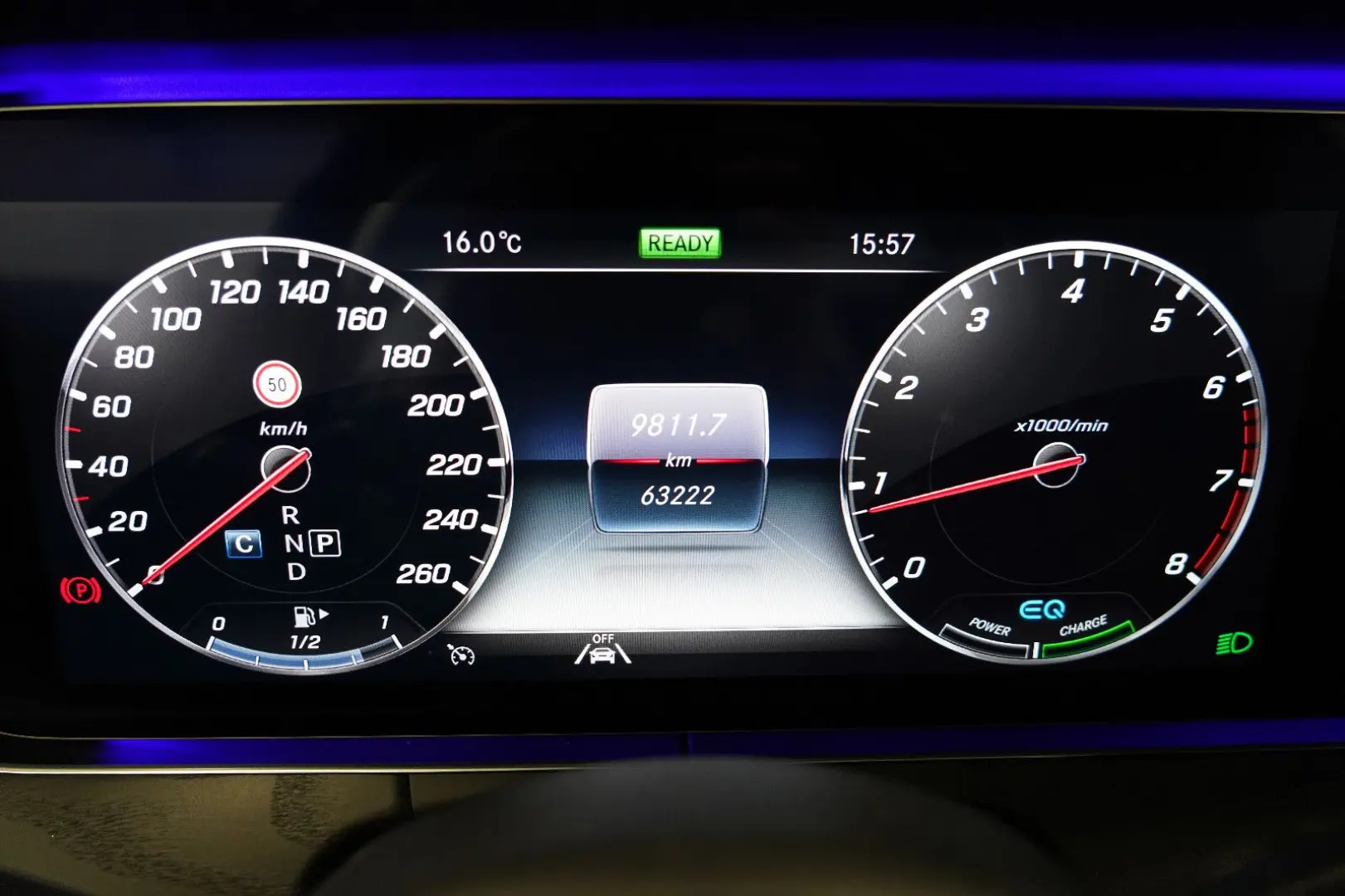 E200 Coupe AMG Line PANO Burmester Kamera MOPF