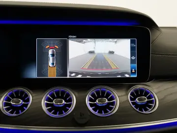 E200 Coupe AMG Line PANO Burmester Kamera MOPF