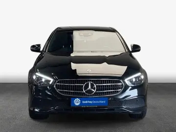 E 300 de 4M Avantgarde AHK Distro PANO Wide NIgh