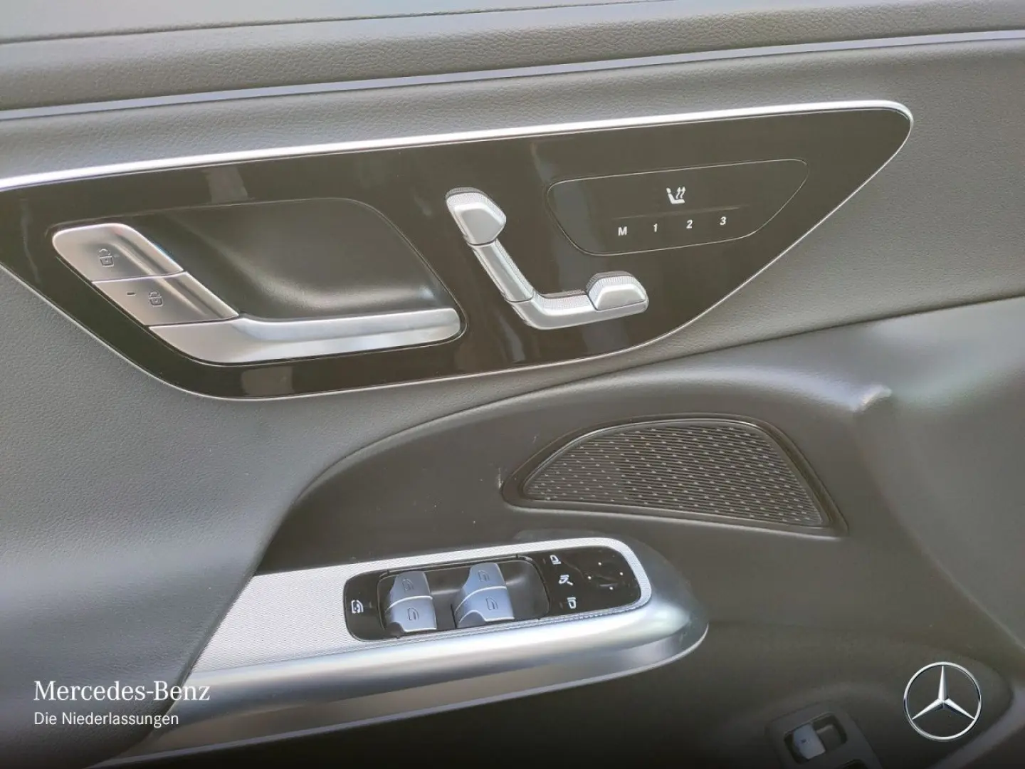 E 300 e Avantgarde Adv.  DIGI 360  DISTR MEMO