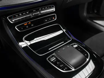 E 450 4M COUPÉ #AMG LINE #RUBELLITROT #1.HAND