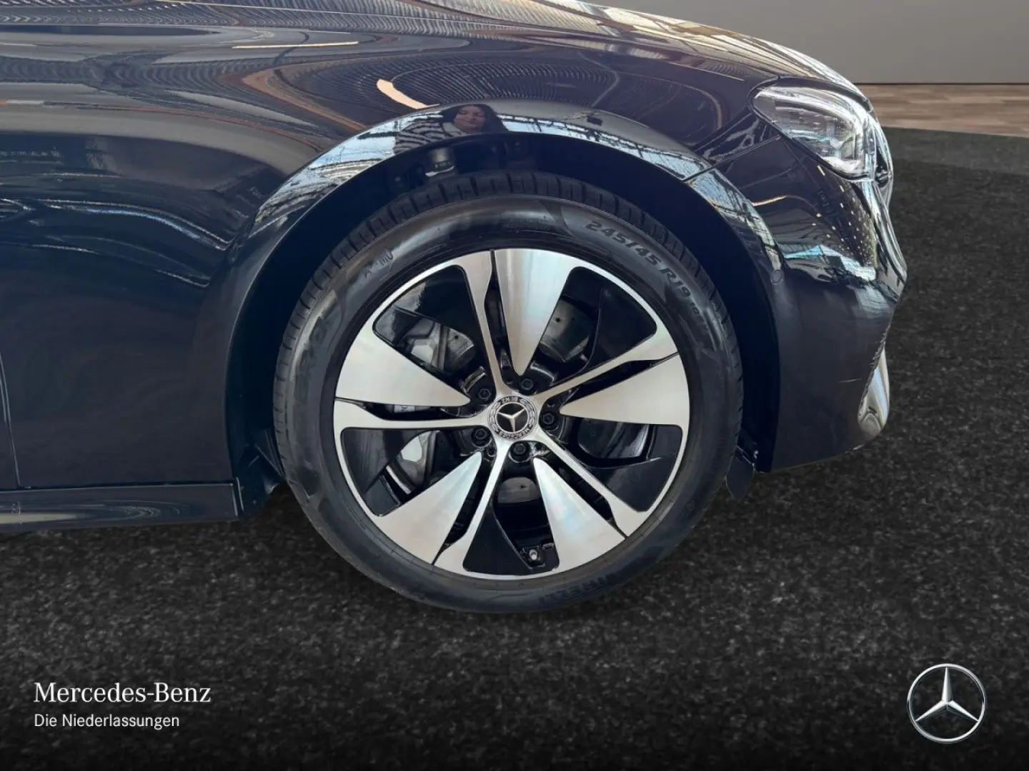 E 300 e Avantgarde Adv.  DIGI Fahrass  DISTR 360