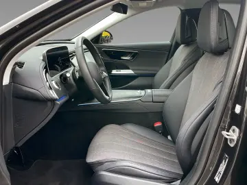 E 220 d AVANTGARDE LED MBUX DISTR LrHz DAB AHK