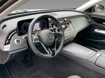 E 220 d AVANTGARDE LED MBUX DISTR LrHz DAB AHK