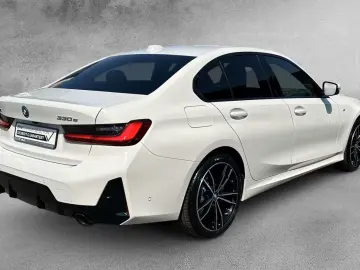 330 e xDrive LIMO AUTOMATIK M SPORT 19''LC PROF