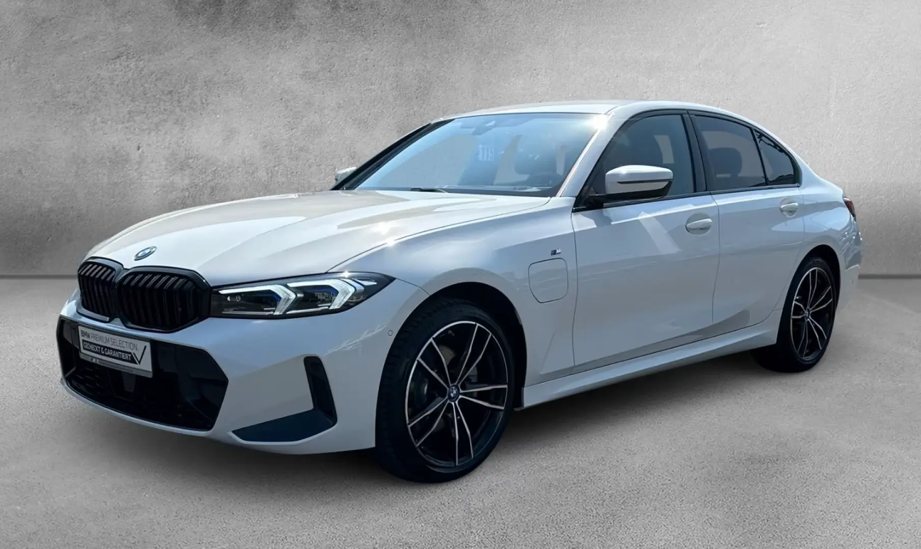 330 e xDrive LIMO AUTOMATIK M SPORT 19''LC PROF