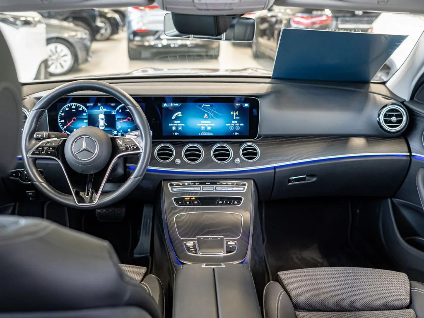 E 400 d 4M Avantgarde LED Pano Navi SHD Kamera S