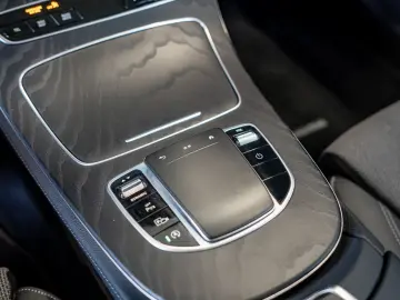 E 400 d 4M Avantgarde LED Pano Navi SHD Kamera S