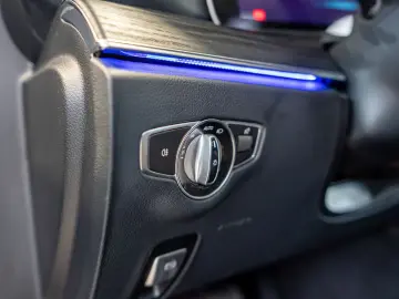 E 400 d 4M Avantgarde LED Pano Navi SHD Kamera S