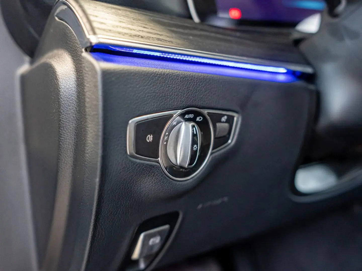 E 400 d 4M Avantgarde LED Pano Navi SHD Kamera S