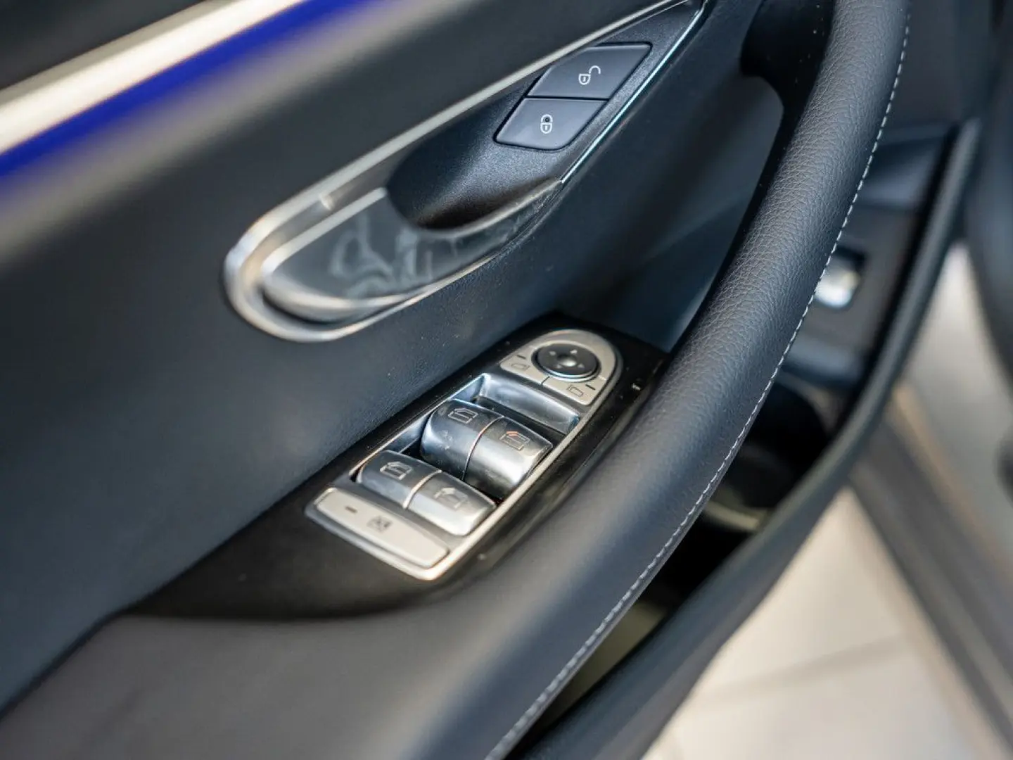 E 400 d 4M Avantgarde LED Pano Navi SHD Kamera S