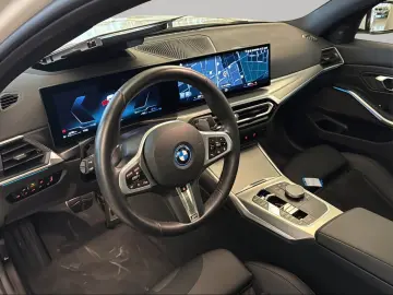 330e xDrive Limousine M Sport inkl. Winterräder