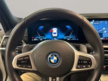 330e xDrive Limousine M Sport inkl. Winterräder